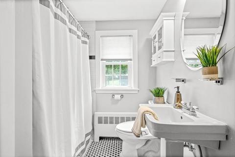 210 Lowell St, Reading, MA 01867 photo 16