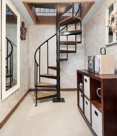 341 Locust St, Danvers, MA 01923 photo 17