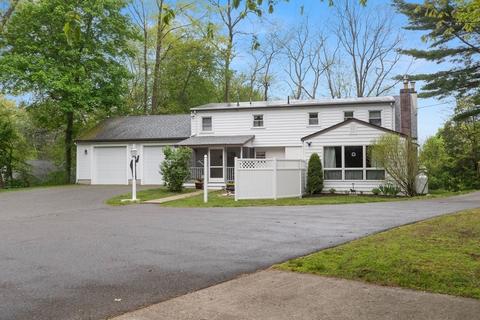 341 Locust St, Danvers, MA 01923 photo 32