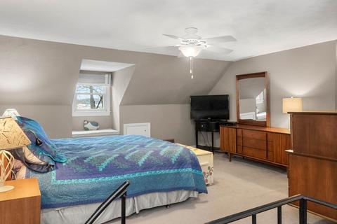 341 Locust St, Danvers, MA 01923 photo 24