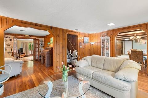 341 Locust St, Danvers, MA 01923 photo 10