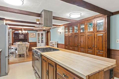 341 Locust St, Danvers, MA 01923 photo 4