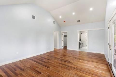 22 Barnstable St, Hull, MA 02045 photo 12