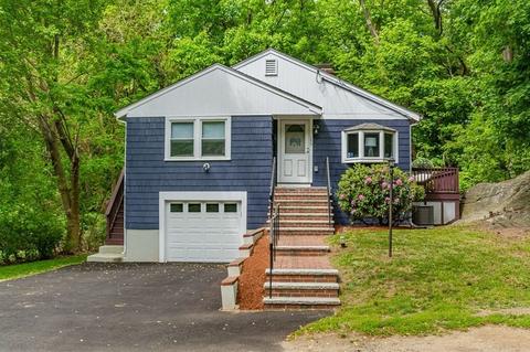155 Spring St, Stoneham, MA 02180 photo 2
