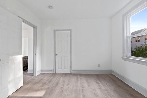 46 Hall St, Fall River, MA 02724 photo 22