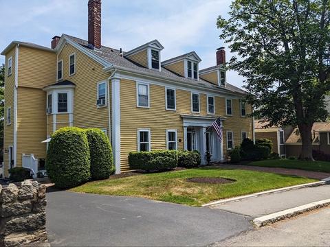 9 Watson St #2, Marblehead, MA 01945 photo 2