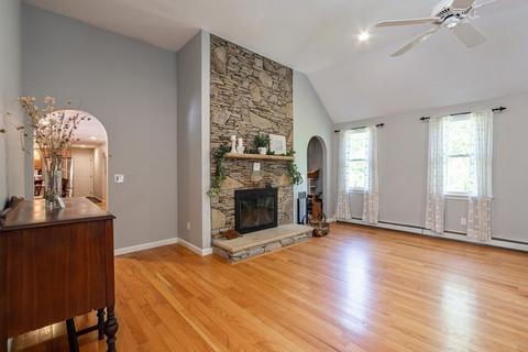 105 Mccormick Rd, Spencer, MA 01562 photo 12
