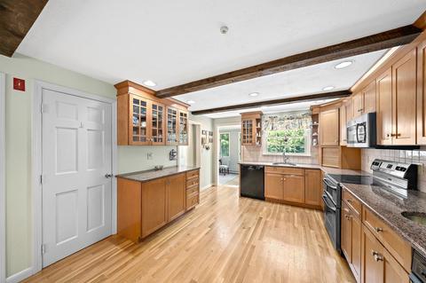 9 Park Cir, Hingham, MA 02043 photo 15