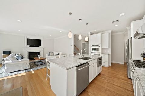 220 Dedham St, Canton, MA 02021 photo 9