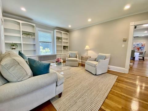 12 Walnut St, Needham, MA 02492 photo 2