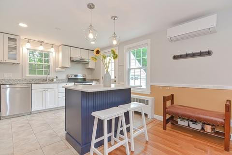 11 Lawsbrook Rd, Acton, MA 01720 photo 3