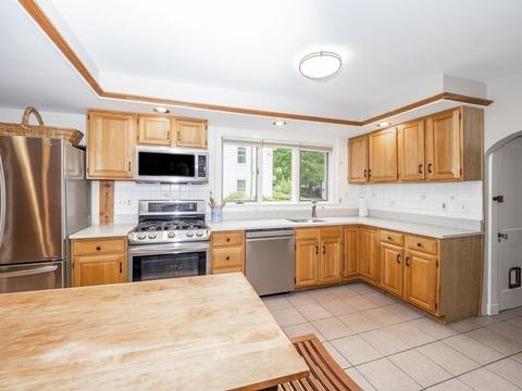 251 Brookline St, Needham, MA 02492 photo 8