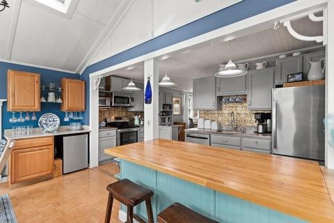 496 Washington St, Gloucester, MA 01930 photo 11