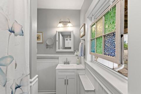 496 Washington St, Gloucester, MA 01930 photo 27