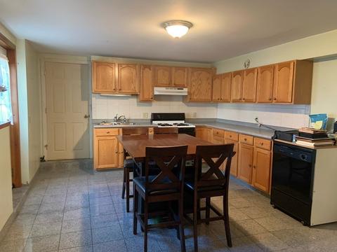 98 Johnson St, Fall River, MA 02723 photo 16