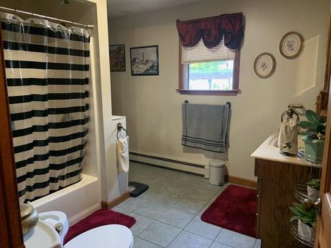98 Johnson St, Fall River, MA 02723 photo 12