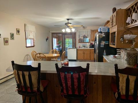 98 Johnson St, Fall River, MA 02723 photo 4