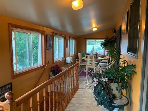 98 Johnson St, Fall River, MA 02723 photo 8