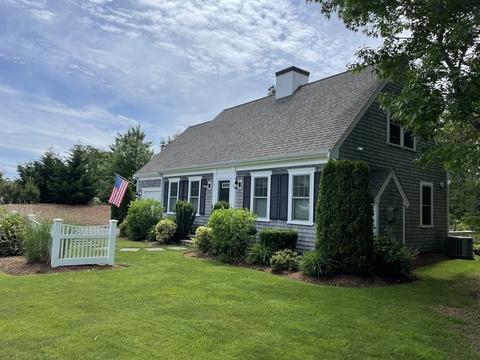 3 Dovetail Ln, Cotuit, MA 02635 photo 2
