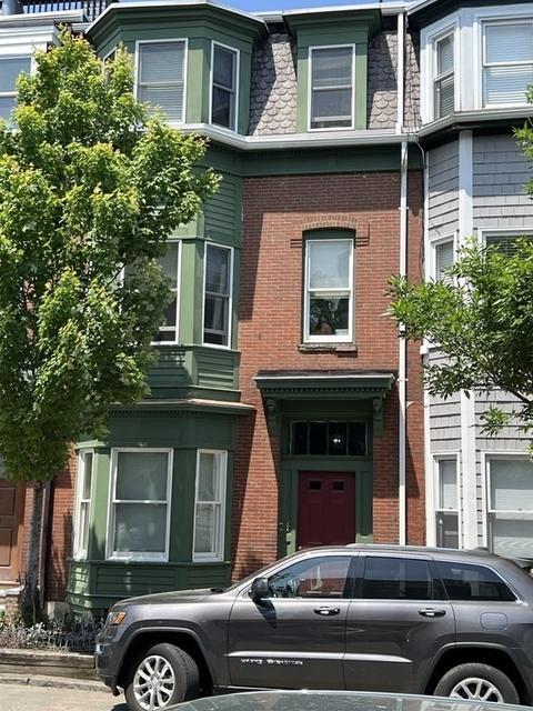 464 E 3rd St, Boston, MA 02127 photo 2