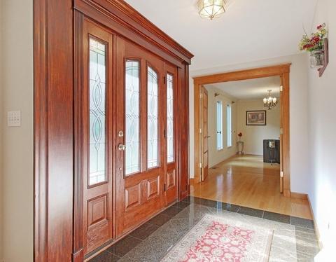 59 Forest St, Upton, MA 01568 photo 2