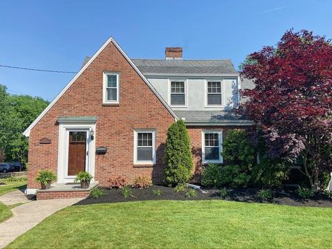 120 Messinger St, Canton, MA 02021