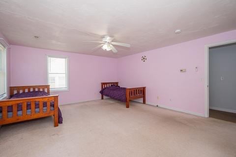 2 Weetamoe St, Worcester, MA 01602 photo 19