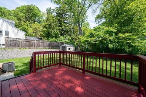 2 Weetamoe St, Worcester, MA 01602 photo 30
