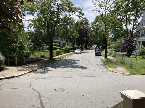 54 Spring St, Fairhaven, MA 02719 photo 4