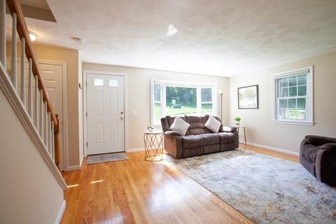 4 Apple Ridge Rd #1, Maynard, MA 01754 photo 5