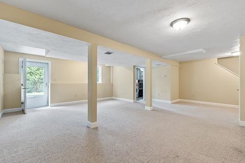 70 Fox Run Dr, Ayer, MA 01432 photo 28