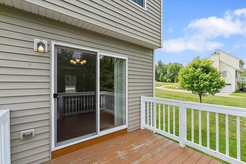 70 Fox Run Dr, Ayer, MA 01432 photo 5