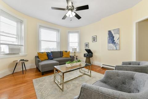 122 Day St #3, Jamaica Plain, MA 02130 photo 9