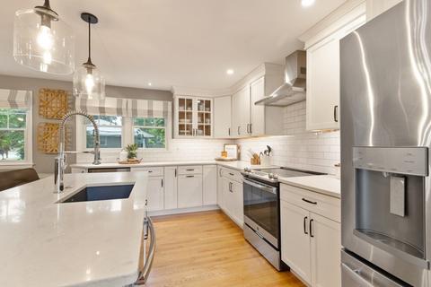 46 Putnam Rd, Reading, MA 01867 photo 18