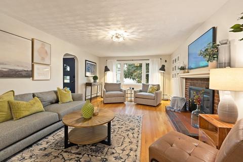 46 Putnam Rd, Reading, MA 01867 photo 11