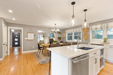 46 Putnam Rd, Reading, MA 01867 photo 17