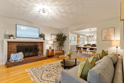46 Putnam Rd, Reading, MA 01867 photo 9