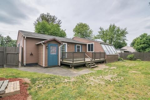 160 Vincent St, Springfield, MA 01129 photo 21