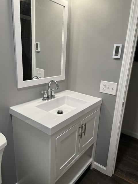 160 Vincent St, Springfield, MA 01129 photo 8