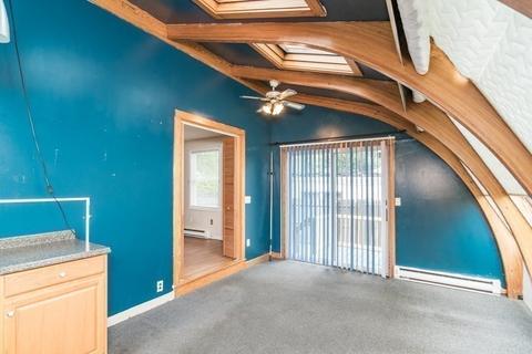 160 Vincent St, Springfield, MA 01129 photo 14