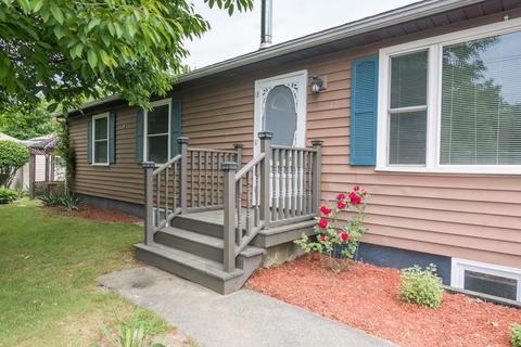 160 Vincent St, Springfield, MA 01129 photo 2