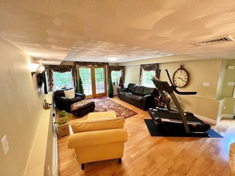 10 Cory Ln, Reading, MA 01867 photo 27