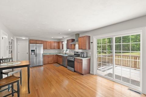 73 Emery Rd, Townsend, MA 01469 photo 9