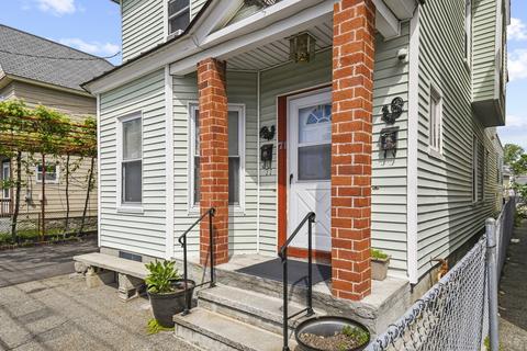 71 Pine St, Lowell, MA 01851 photo 4
