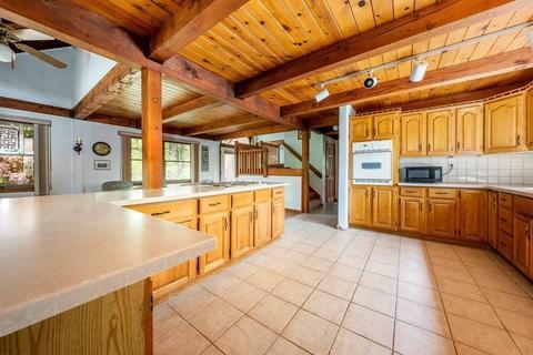 25 Studio Dr, Bourne, MA 02532 photo 7