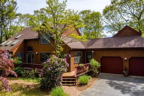 25 Studio Dr, Bourne, MA 02532 photo 1