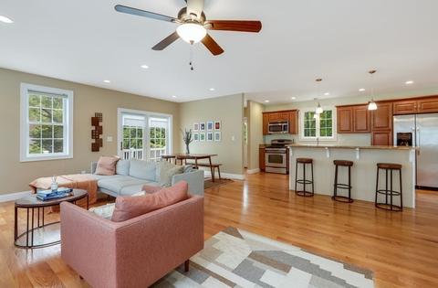 10 Maple Way, Wakefield, MA 01880 photo 6