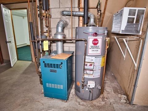 880 Montgomery St, Fall River, MA 02720 photo 40