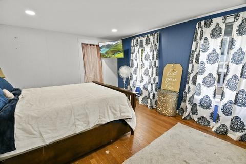 147 Broad St, Killingly, CT 06239 photo 14