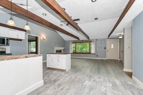 60 Dana Rd, Reading, MA 01867 photo 10